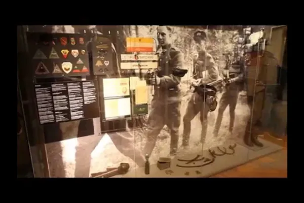 Una sala del Museo del Genocidio a Vilnius, in Lituania / YouTube