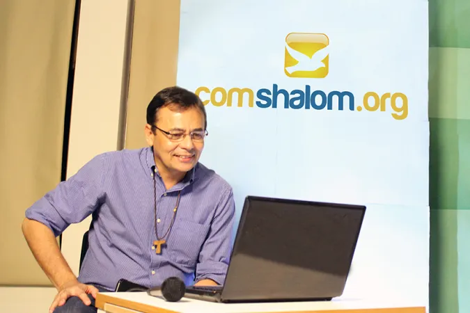 Moysés Louro de Azevedo Filho |  | www.comshalom.org