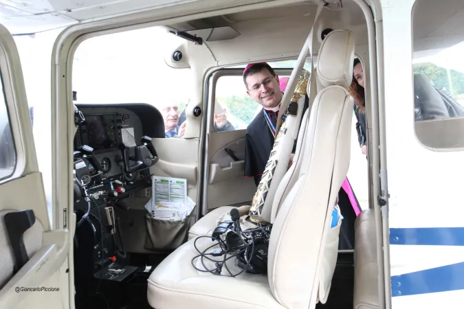 Alcune immagini della Peregrinatio della immagine della Madonna di Loreto | | Santuario di Loreto