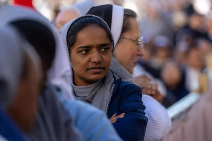 Consacrate in Piazza |  | Daniel Ibanez / EWTN