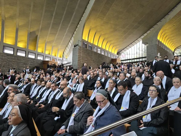 La Chiesa in Libano |  | AIGAV