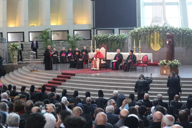 Papa Leone in Libano con i Vescovi, sacerdoti ecc |  | Elias Turk / EWTN