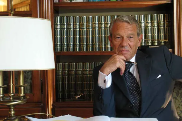 Joaquín Navarro-Valls / Credit Biomedical University Foundation