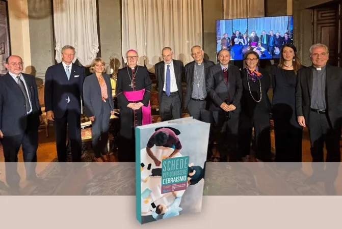 La presentazione del volume all' Ambasciata d' Italia presso la Santa Sede |  | pd