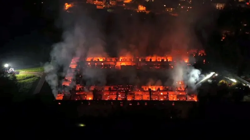 Il rogo al Monastero |  | Foto Local team / Chiesa di Milano