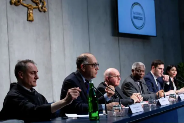 Briefing in Sala Stampa della Santa Sede sulll'evento / Foto: Daniel Ibanez / ACI Group