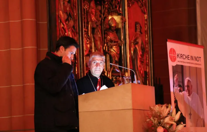 La serata testimoni nel duomo di Francoforte |  | © KIN