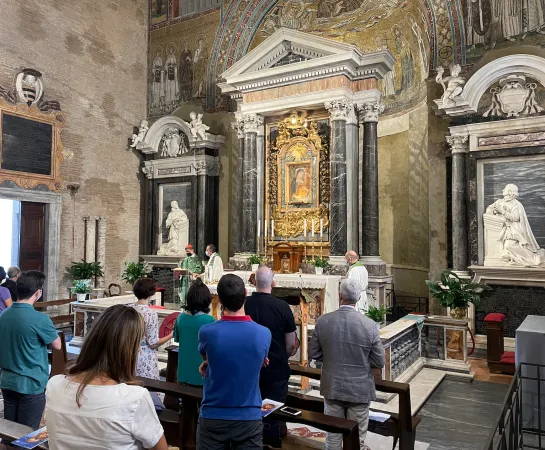 La messa per l'apertura del corso | | AA