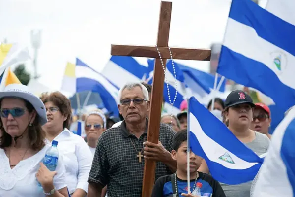 I fedeli nicaraguensi in una manifestazione a supporto dei vescovi nel 2018 / Archivi Catholic News Agency
