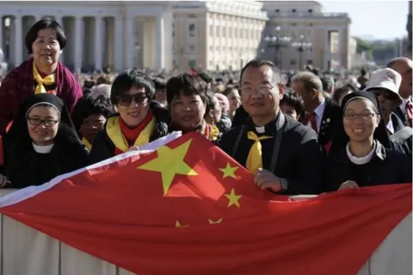 Cattolici cinesi in piazza San Pietro / ACI Group