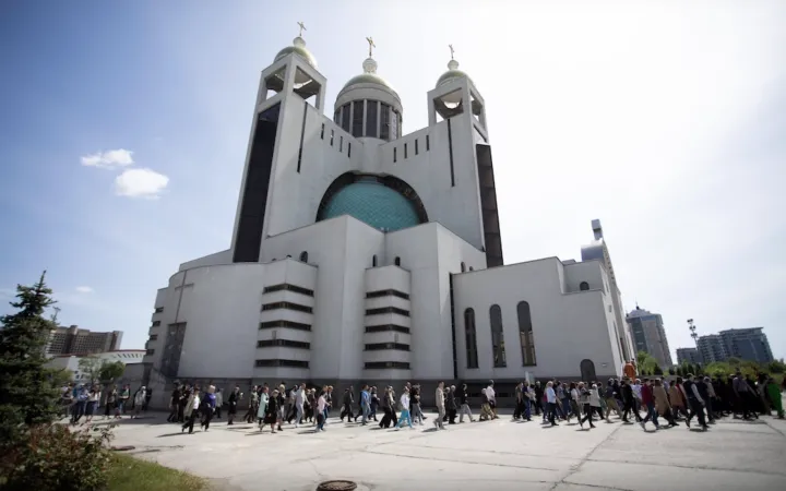 Cattedrale della Resurrezione | La cattedrale della Resurrezione a Kyiv, stampata sul francobollo per l'Ucraina in uscita il 26 febbraio 2026 | Poste Vaticane