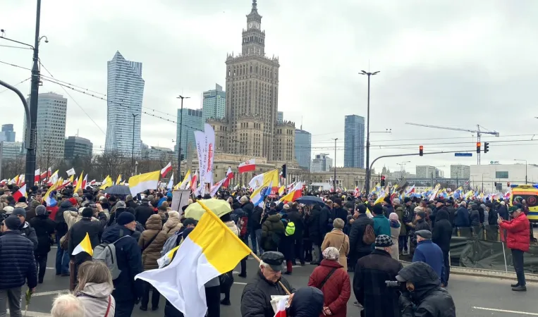 La immagini della Marcia per Giovanni Paolo II | | pd