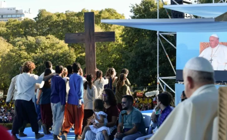 Papa Francesco alla Via Crucis della GMG di Lisbona |  | Vatican Media