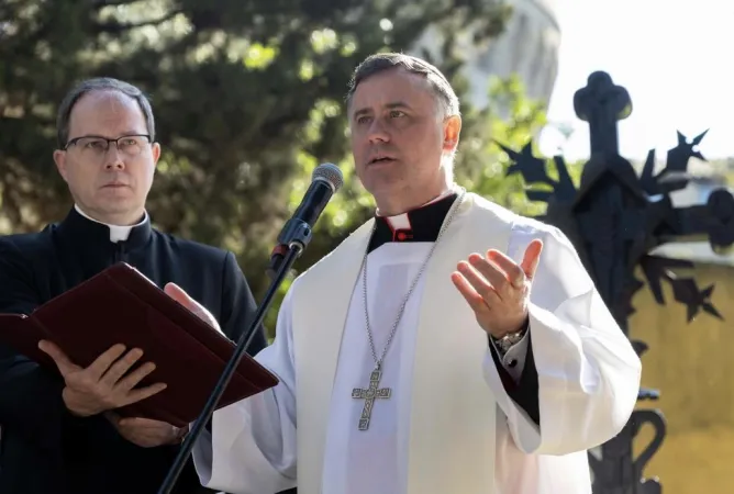 La Benedizione della Croce Lituana |  | Governatorato della Città del Vaticano