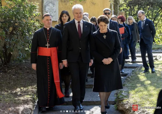 La Benedizione della Croce Lituana |  | Governatorato della Città del Vaticano