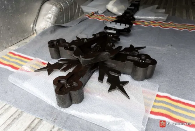 La Benedizione della Croce Lituana |  | Governatorato della Città del Vaticano