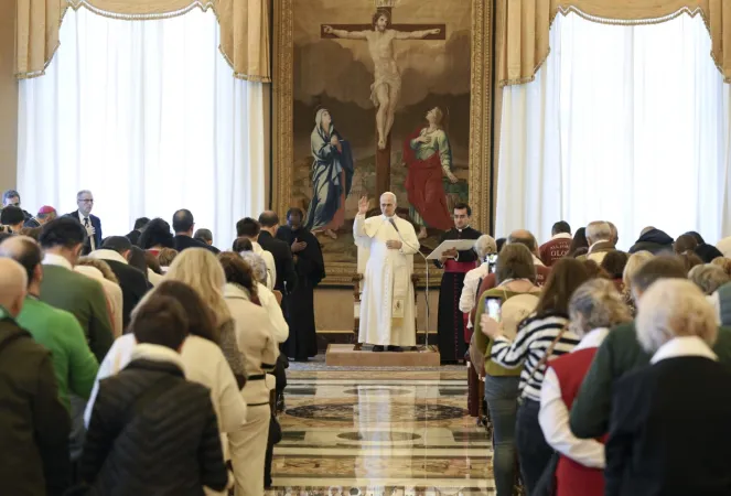 Il Papa e i parrocchiani |  | Vatican Media
