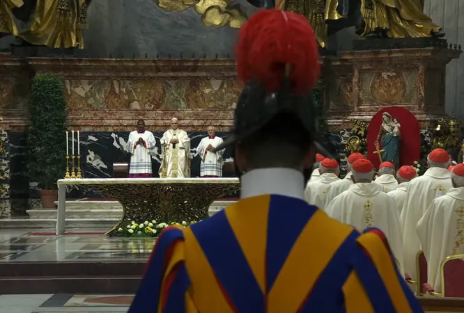 Papa Leone XIV |  | Vatican Media