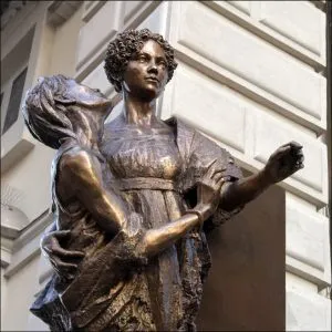 La nuova statua di Giulia Barolo |  | Opera Barolo