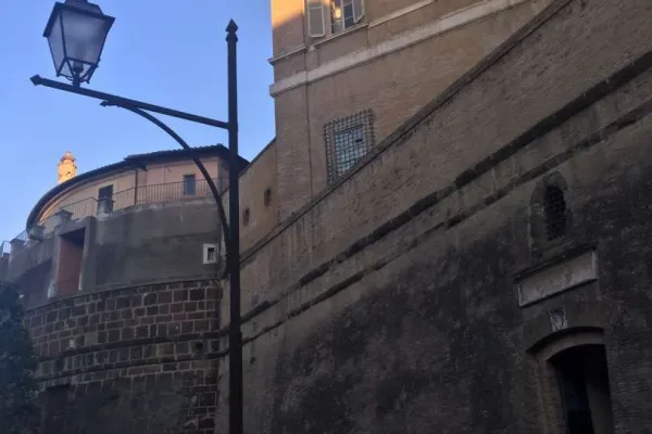 Il Torrione Niccolò IV, sede dell'Istituto delle Opere di Religione / VG / ACI Stampa