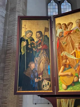 La pala di Cranach- Triegel nella chiesa di Santa Maria in Campo Santo | | Acistampa