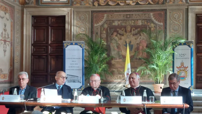 PAE | Il panel del convegno che ha celebrato il 325esimo anniversario della Pontificia Accademia Ecclesiastica, Sala Regia, Palazzo Apostolico Vaticano, 17 gennaio 2026 | Ambasciata di Cipro presso la Santa Sede